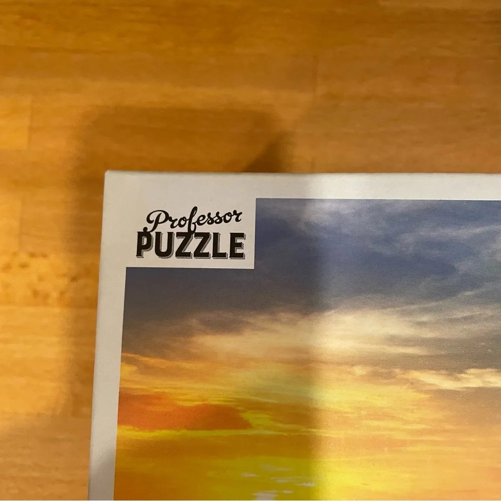 NWT, Four-in-One Escape Jigsaw Puzzle Collection - Picture 2 of 6